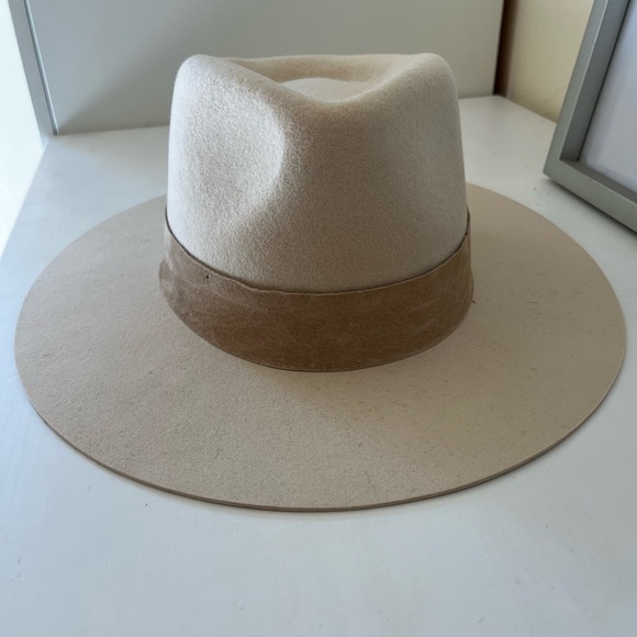 NWT fedora of 100% Australian wool felt and trimmed genuine suede band - Picture 14 of 15